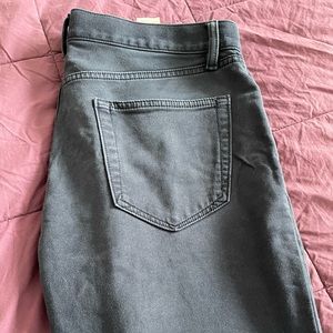 Banana Republic Traveler Jeans - Size 33x34 (Navy)